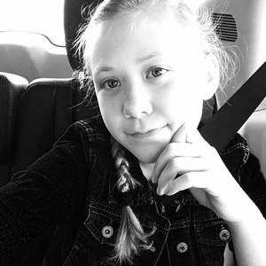 Meet your Posher, Anah